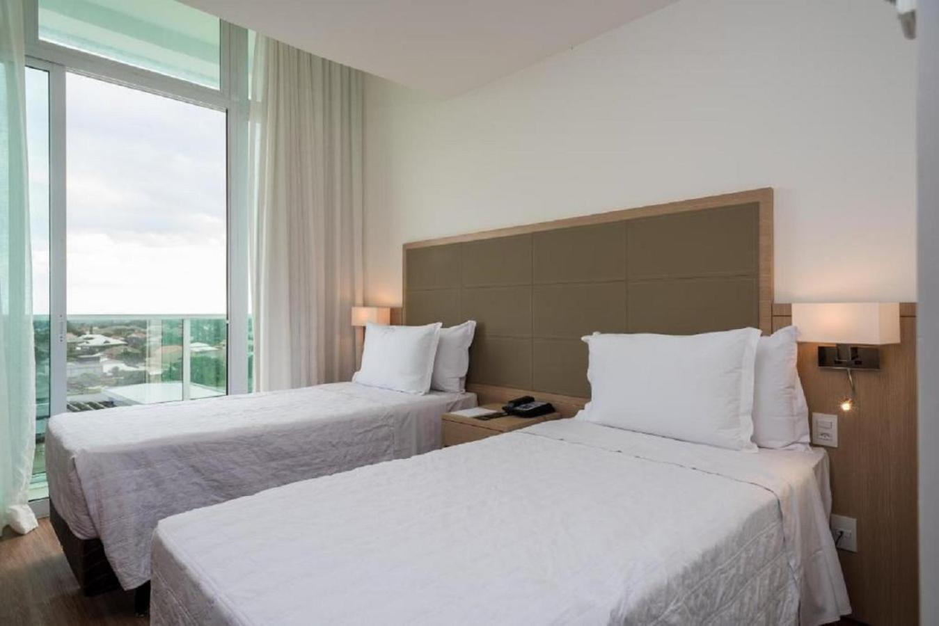 Americas Barra Hotel